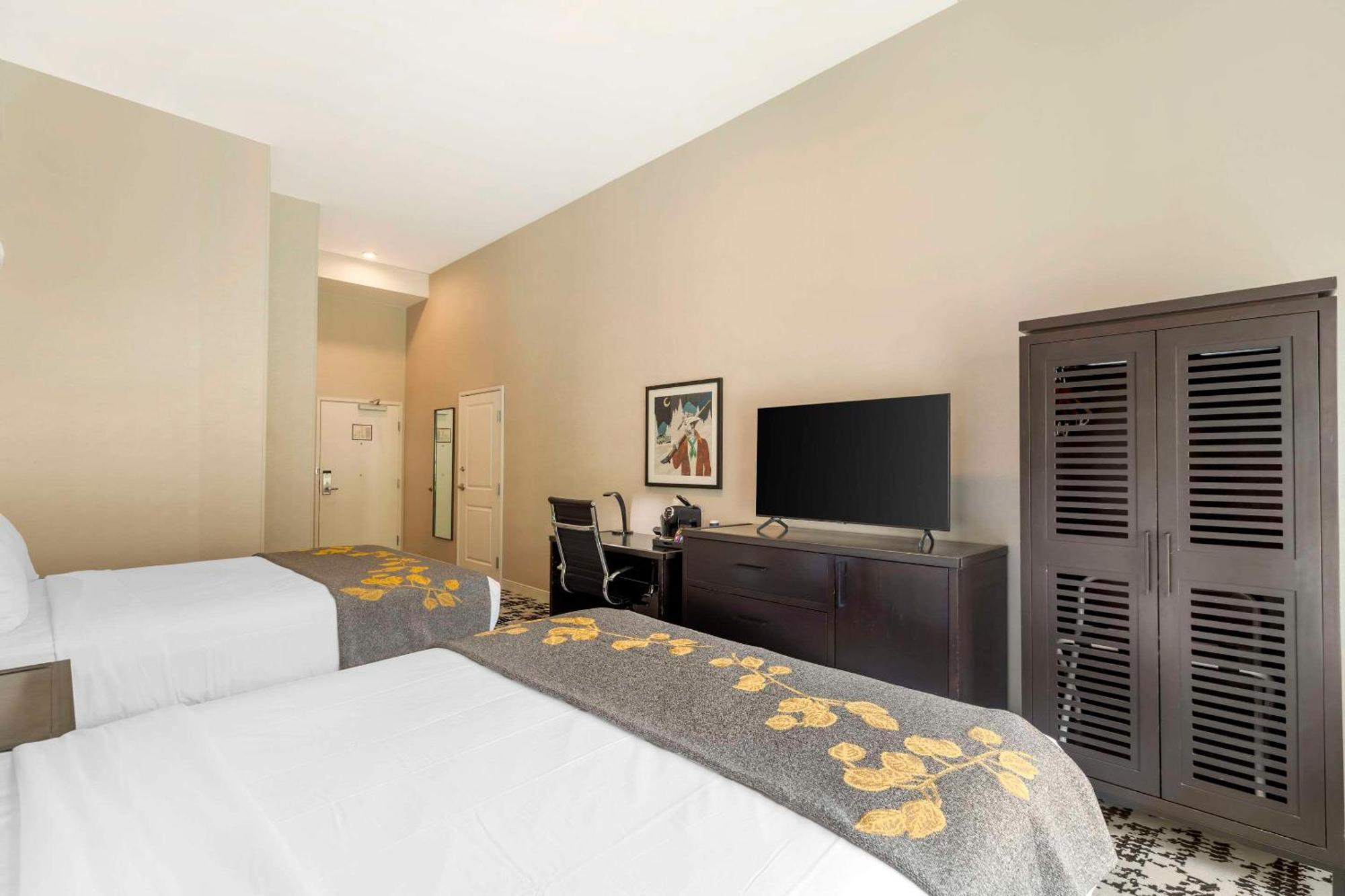 Cambria Hotel Copper Mountain Фриско Экстерьер фото