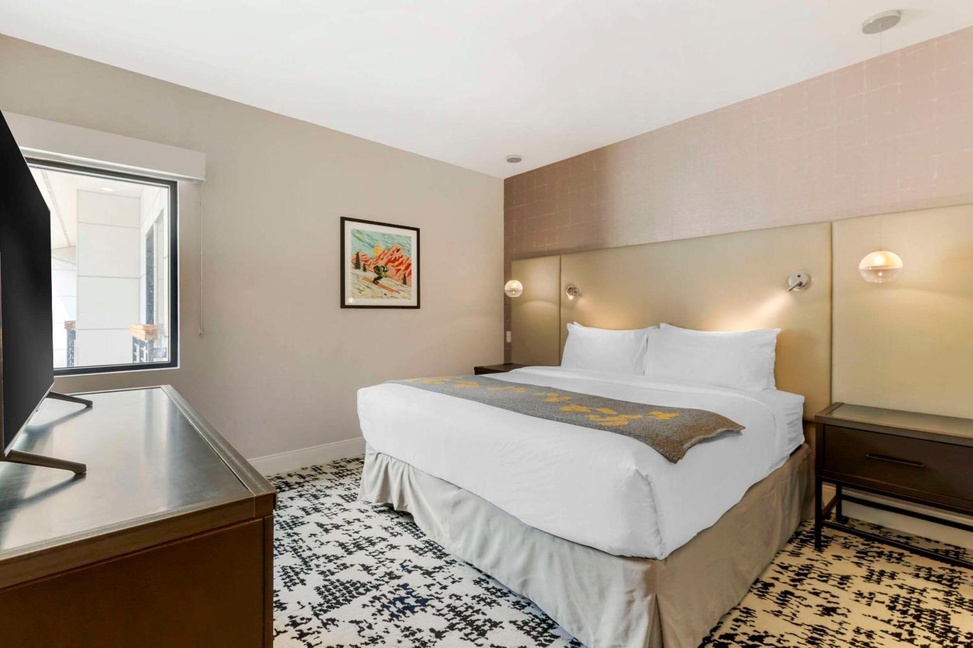 Cambria Hotel Copper Mountain Фриско Экстерьер фото